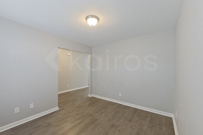 Building Photo - 108 Ebenezer Blf Wy