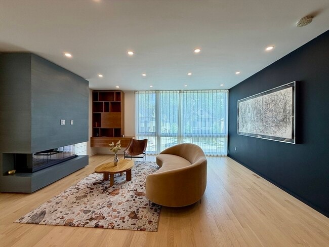 Foto del edificio - 351 Linwood Ave