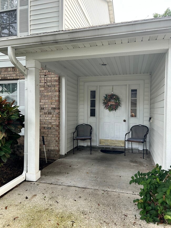 Foto del edificio - 5266 Whitstable Way