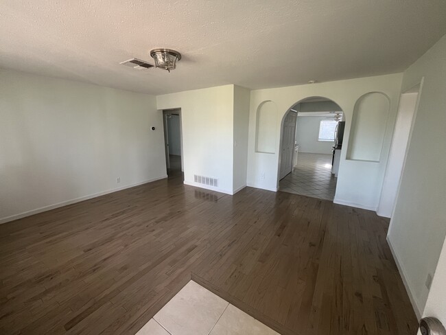 Building Photo - 30 Berkley Rd