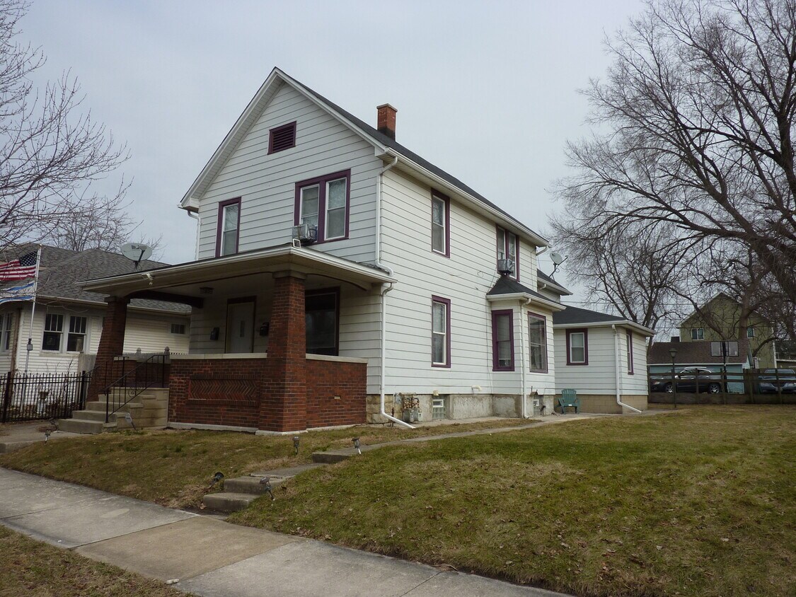Primary Photo - 508 N Raynor Ave