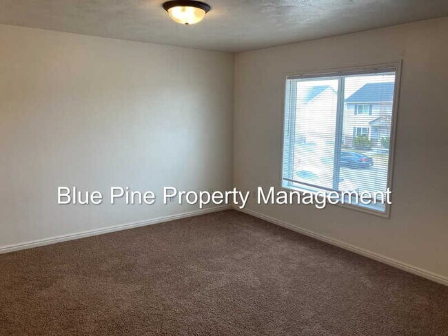 Foto del edificio - 3144 Chasewood Drive