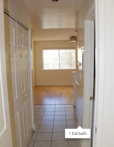 Sala de estar/Cocina - 2408 Florencita Ave