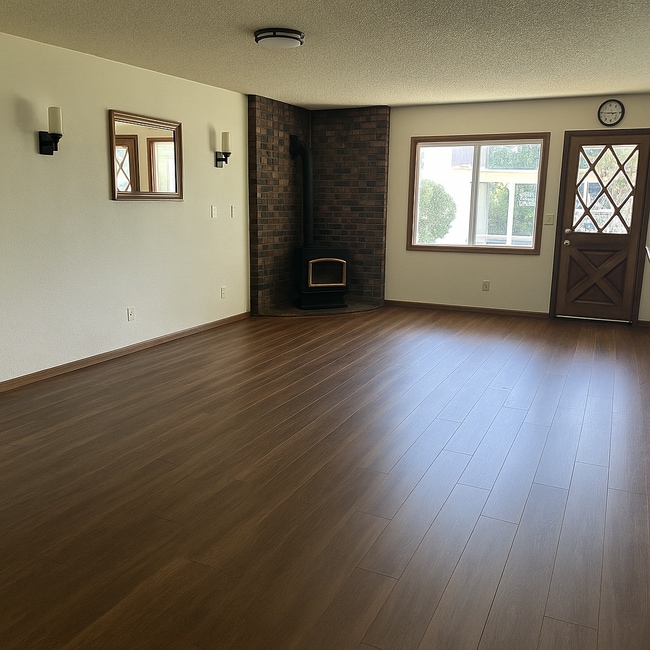 Great room / Dining Room - 7212 N Hodge Ave