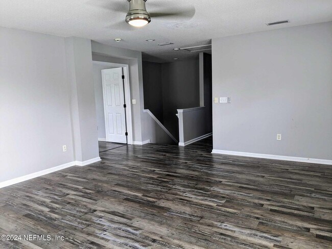 Foto del edificio - 76031 Long Pond Loop
