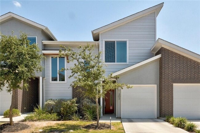 Building Photo - 3108 E 51st St