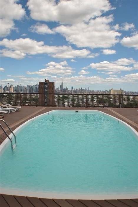Foto principal - 809-815 22nd St