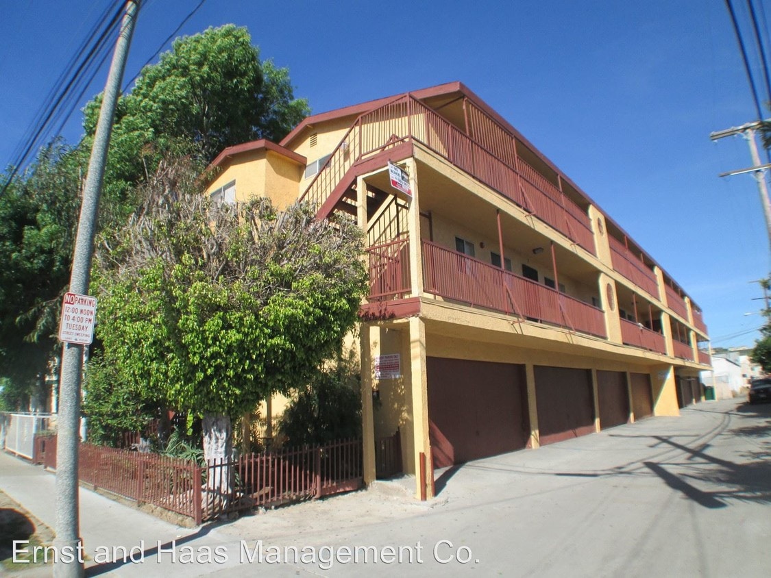 Primary Photo - 2226 Lewis Ave