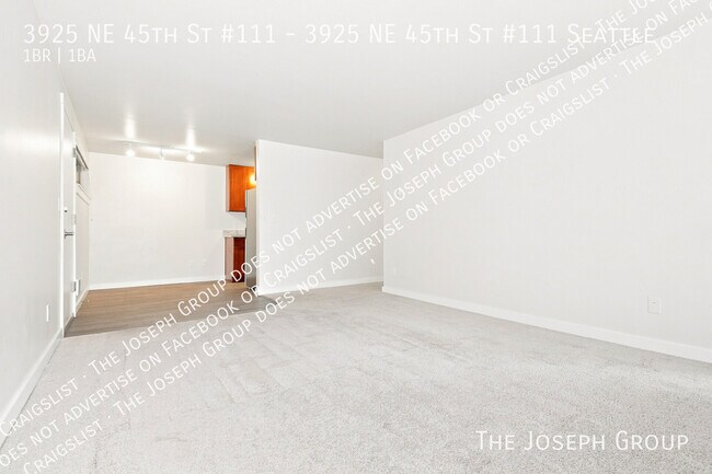 Foto del edificio - 3925 NE 45th St
