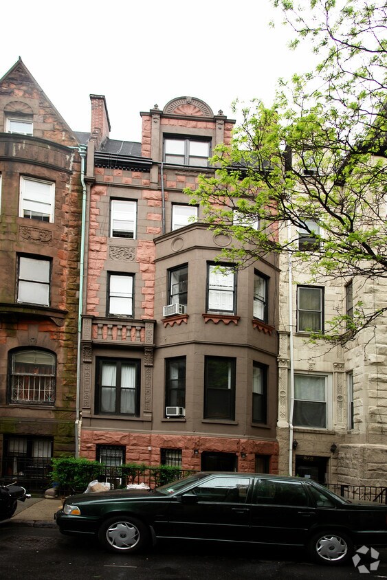 Primary Photo - 310 W 90th St