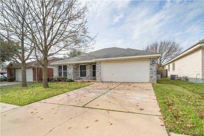 Foto del edificio - 20902 Gelding Ln