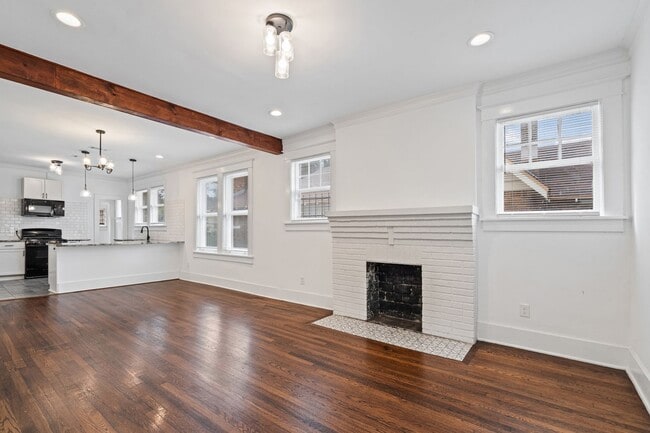 Foto del edificio - 930 N Evergreen St