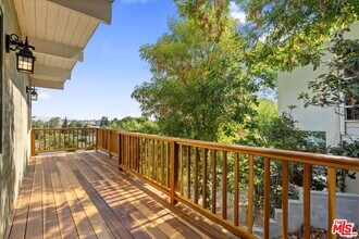 Building Photo - 4950 Marmol Dr