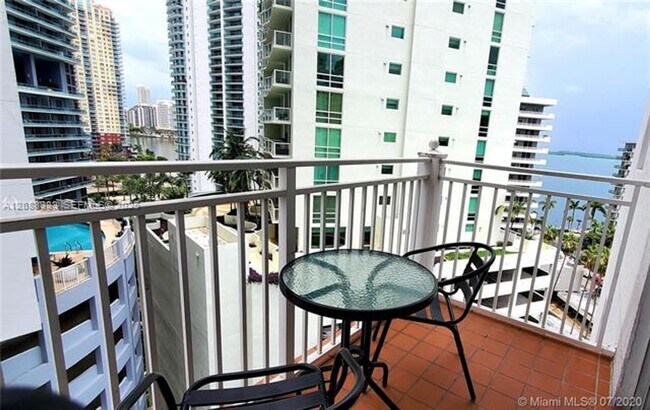 Photo - 185 SE 14th Ter cu-1203 Apartment