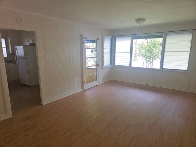 Sala de estar - 2405 Myrtle St