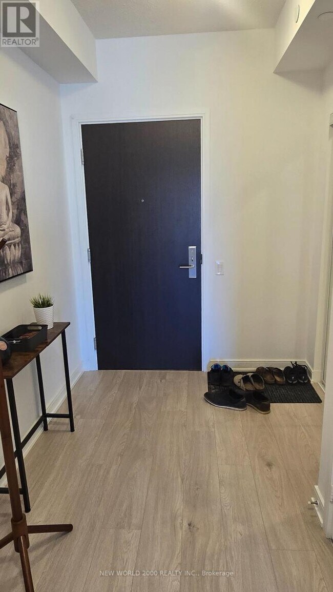 Building Photo - 8 Nahani Way