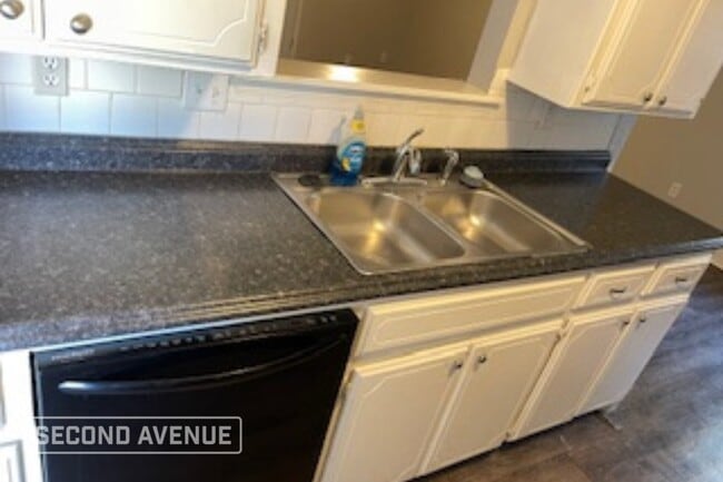 Foto del edificio - 200 NW 88th St