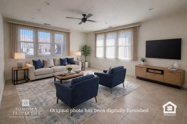 Foto del edificio - Charming 1-Bedroom Over-Garage Apartment in Kenwood