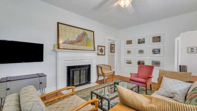 Building Photo - 1219 Washington Ave