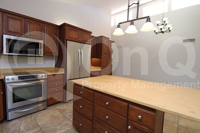 Foto del edificio - 7746 E Rovey Ave