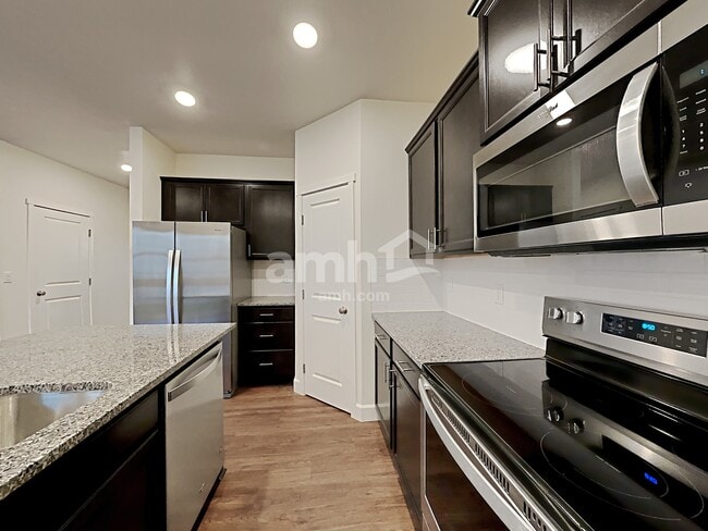 Building Photo - 19207 15th Avenue Court E