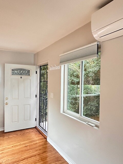 Foto del edificio - 1468 Chalcedony St