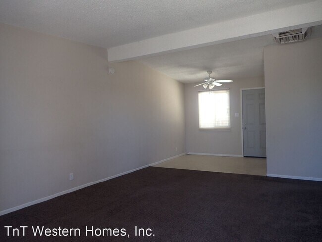 Building Photo - 3 br, 1 bath House - 213 La Mirage Ln