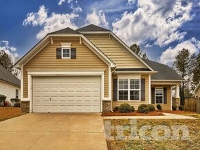 Building Photo - 106 Cogburn Rd
