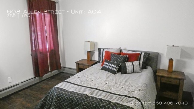 Foto del edificio - 608 Allen St