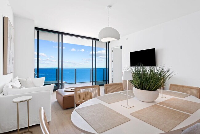 Foto del edificio - 900 N Ocean Blvd
