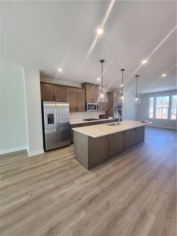 Building Photo - 852 Woods Chapel Rd