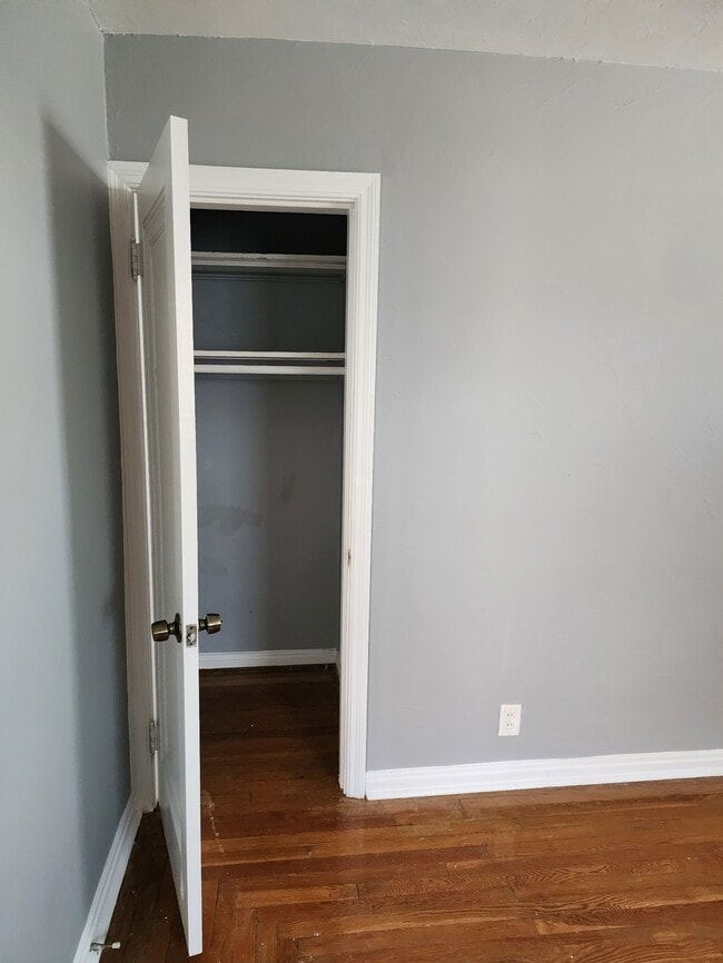 Building Photo - Relleum