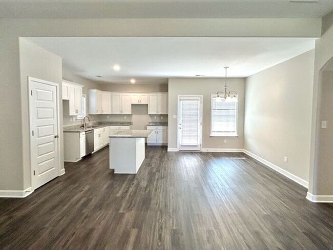 Building Photo - Now Leasing in Millington @ Winstone Estates 4-Bedroom 2.5 Bath Available Now!