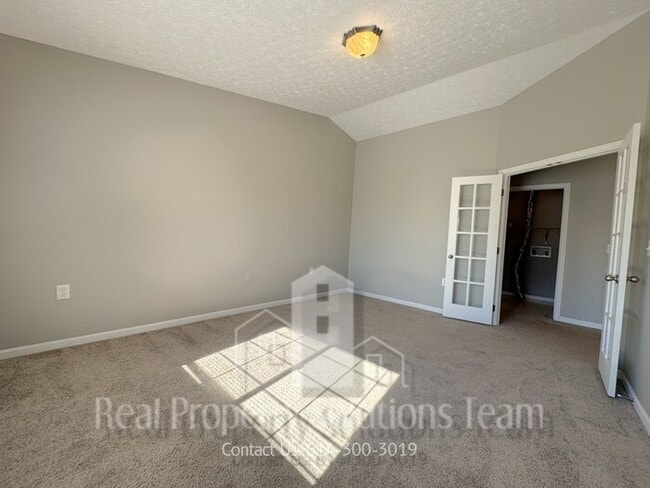 Foto del edificio - Beautiful 2 Bedroom Condo