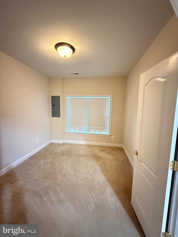 Foto del edificio - 3680 Chippendale Cir