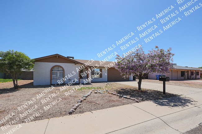 Building Photo - 1329 W Kristal Way