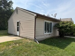 Building Photo - 519 Villa Park Ct