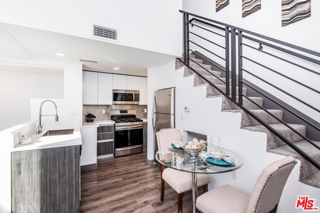 Foto principal - 5812 Virginia Ave