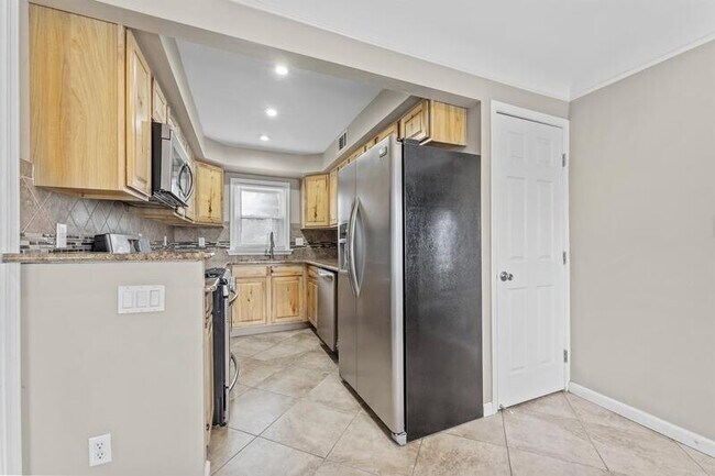 Foto del edificio - 14368 Agnes St