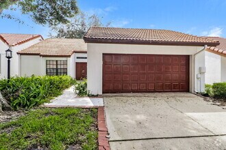 Building Photo - 11504 Robles Del Rio Pl