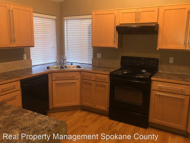 Building Photo - 3 br, 2 bath House - 1615 E Houghton Court