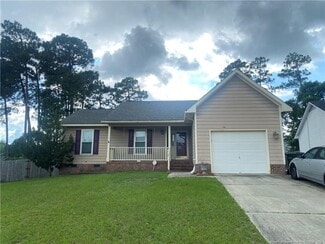 Building Photo - 1728 Empress Ln