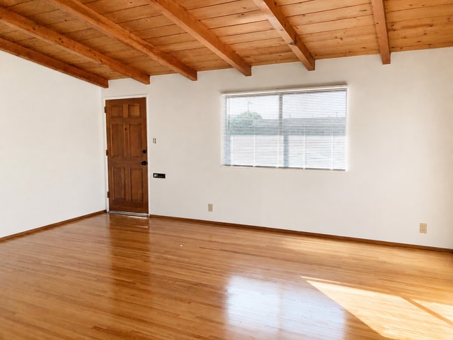Building Photo - 3255- 3257 San Pablo