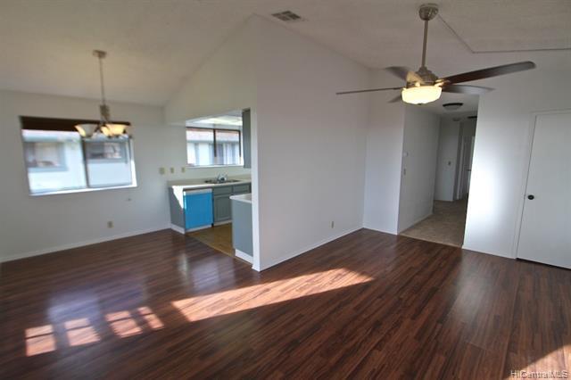 Building Photo - 98-1696-1696 Kaahumanu St