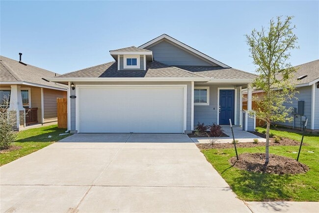 Building Photo - 303 Trailside Ln