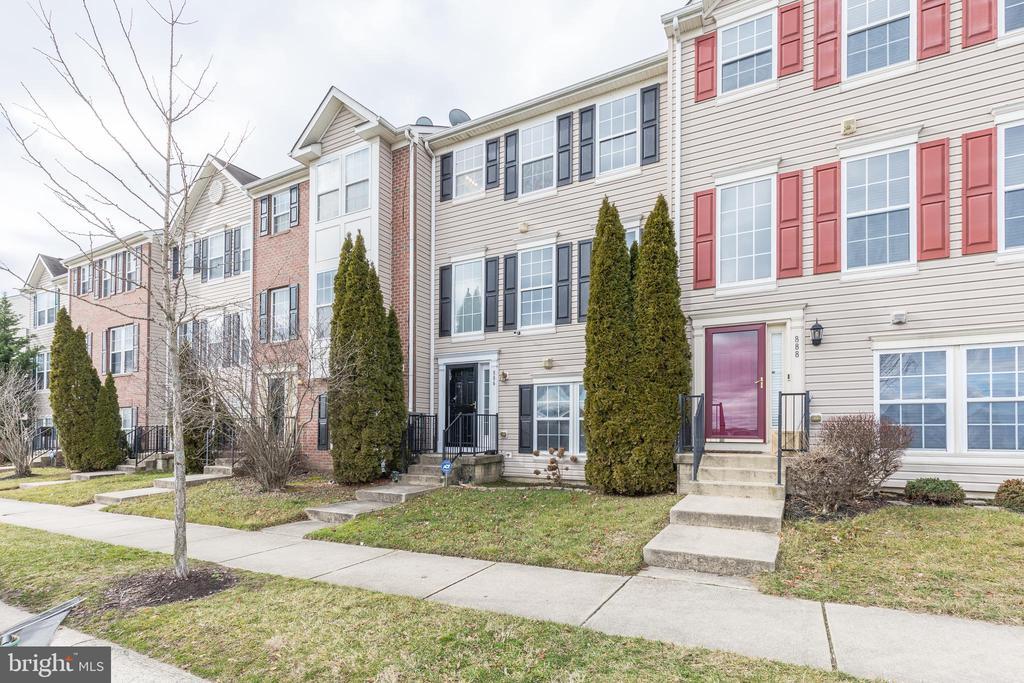 Foto principal - 886 Lowe Rd