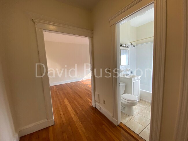 Foto del edificio - 105 Washington St