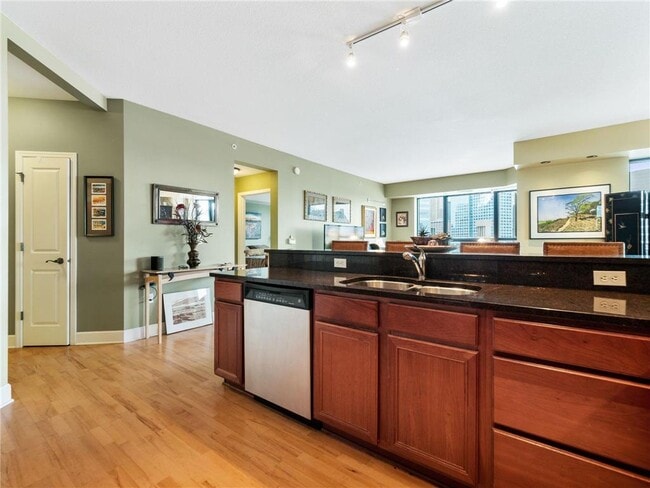 Building Photo - 500 E Grant St