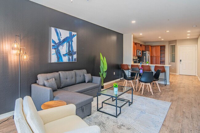 Foto del edificio - 1275 E University Dr