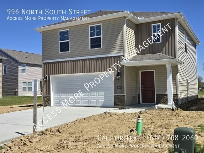 Building Photo - 996 N South St